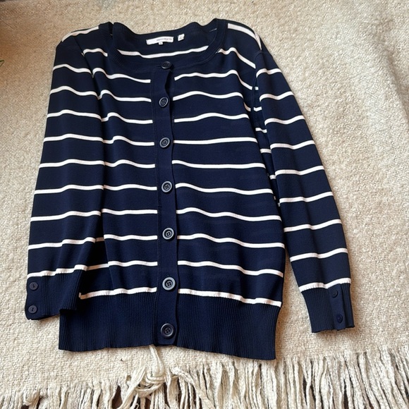 Gorgeous 360 Sweater Navy and white. Perfect condition. - Picture 1 of 4